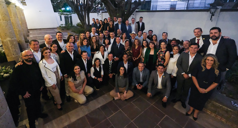 Pablo Lemus se reúne con legisladores locales y federales en Casa Jalisco; cierran filas por Jalisco