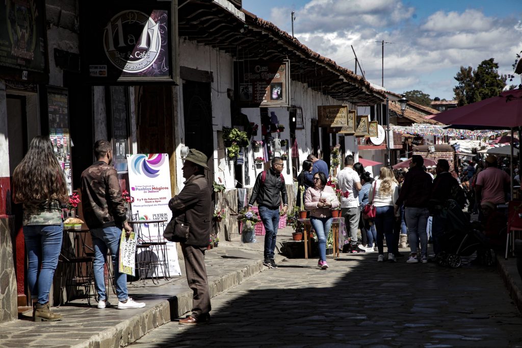 Pueblos Mágicos de Jalisco rompen récord de derrama turística en Santa Santa