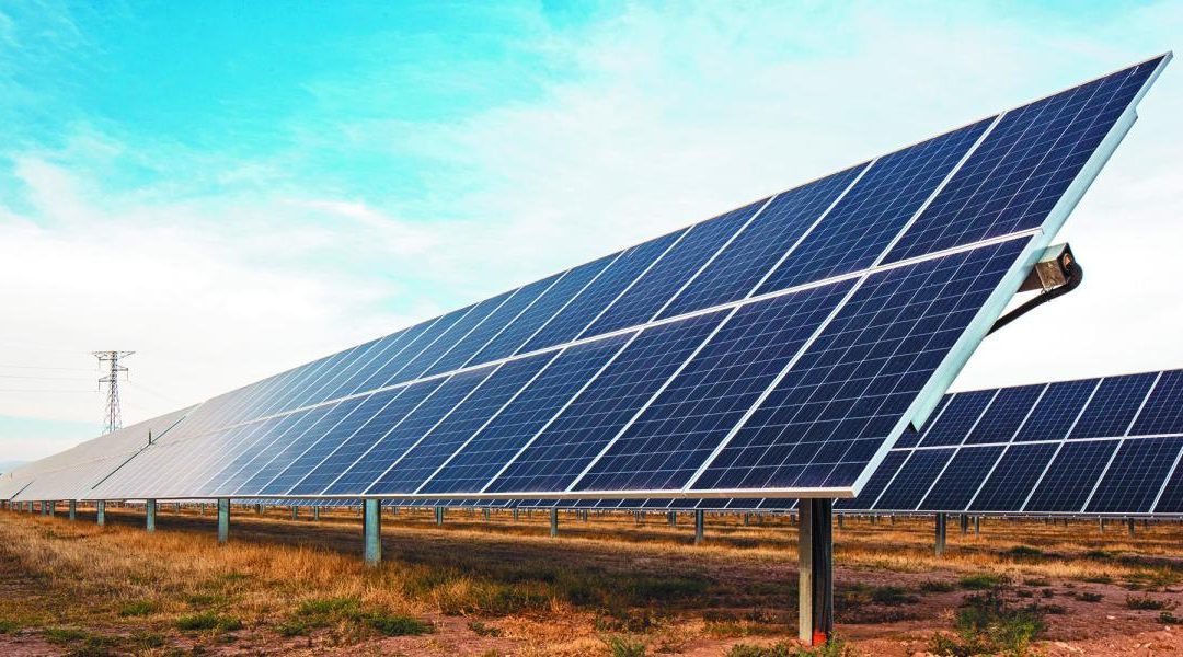 Otorga la CNE primeros permisos por más de 2 mil mdp para energía solar y expendio de combustibles