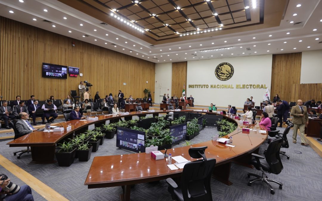 Sigue estancada la elección judicial: INE no logra acuerdo sobre promedio mínimo de candidatos