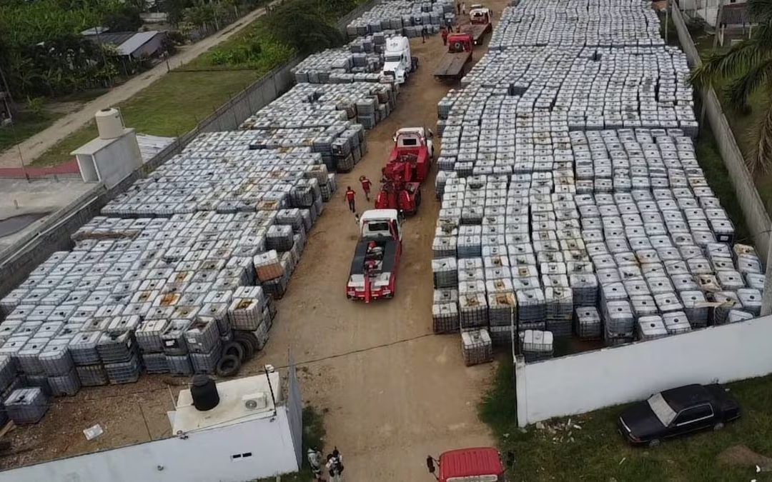 Crece red criminal de huachicol con combustible traído desde Estados Unidos: uno de cada cuatro autos lo consume
