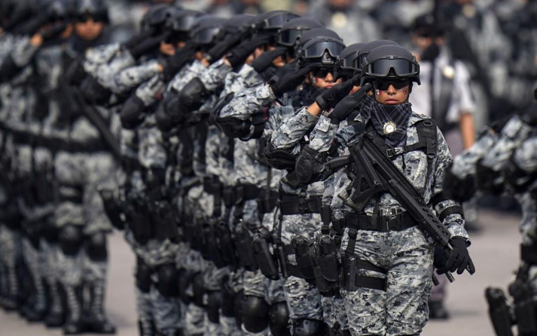 Abren la puerta a militares en elecciones, alerta oposición