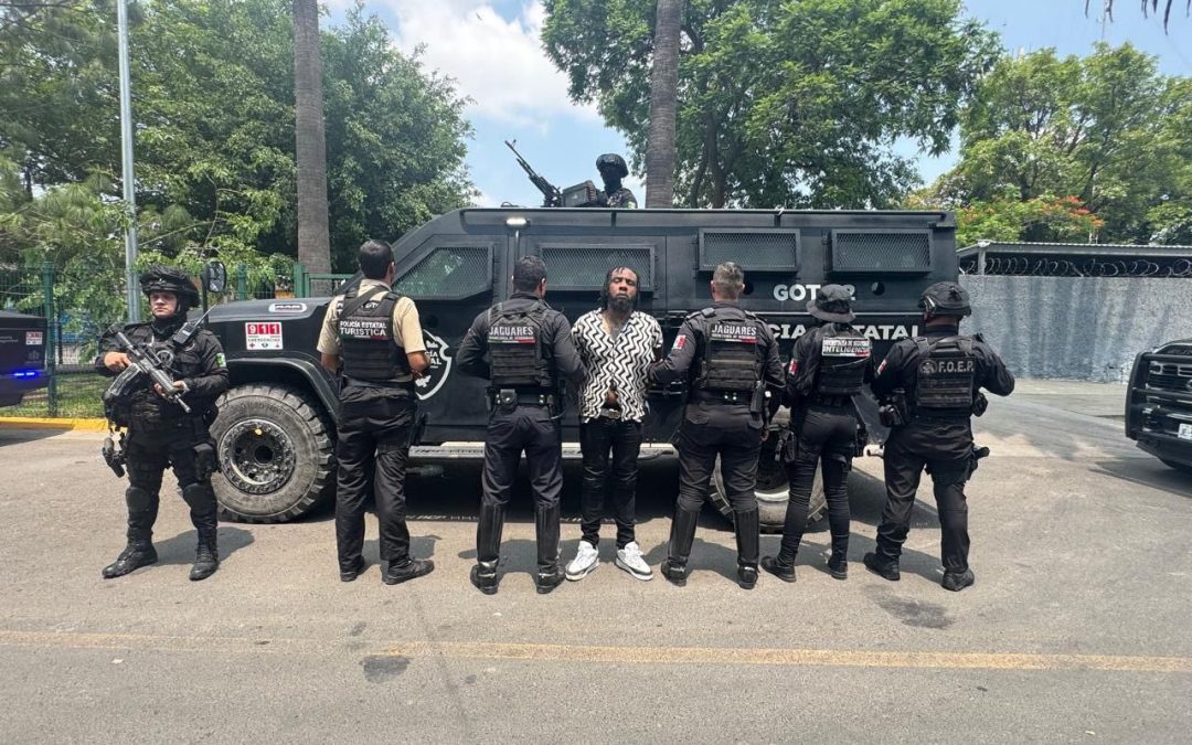Detiene Seguridad Jalisco y Fiscalía a sujeto de nacionalidad extranjera, buscado en EUA por delitos federales