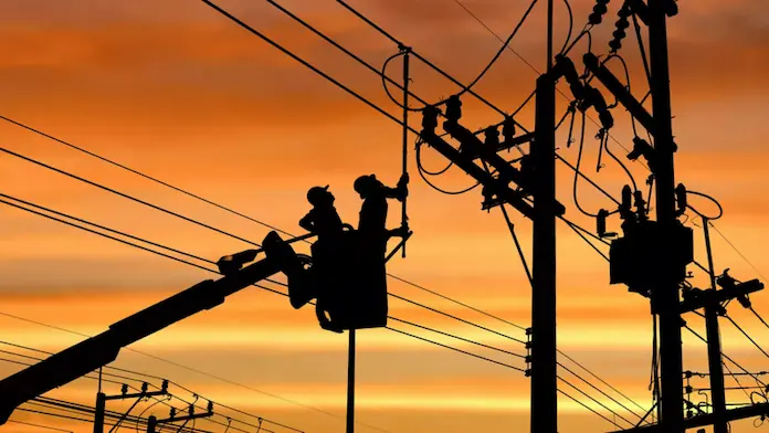 Apagones a la vista: sistema eléctrico opera con márgenes de emergencia