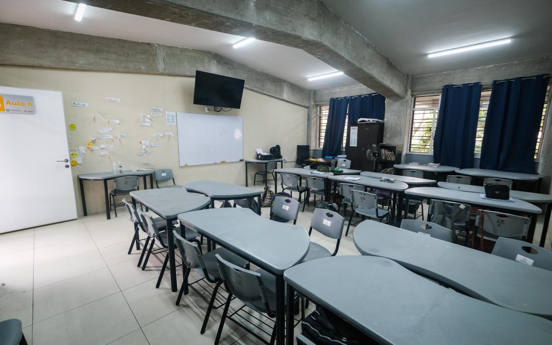 Ni con 100 mil millones: alumnos siguen dejando las aulas