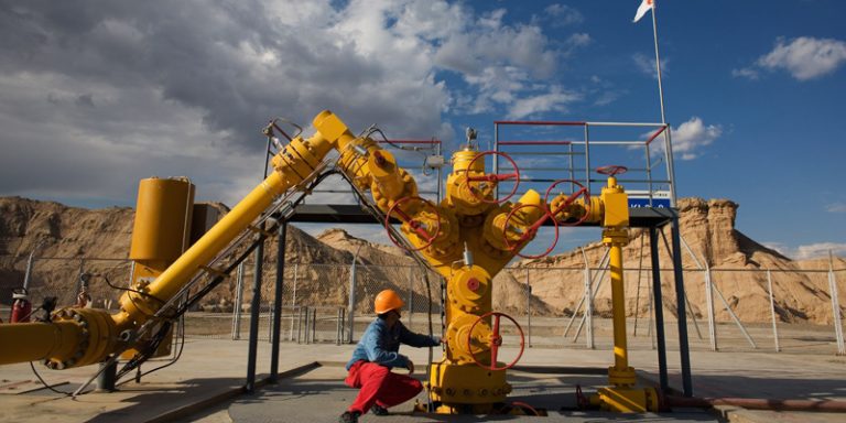 Pemex apuesta por el fracking y alianzas privadas para elevar producción