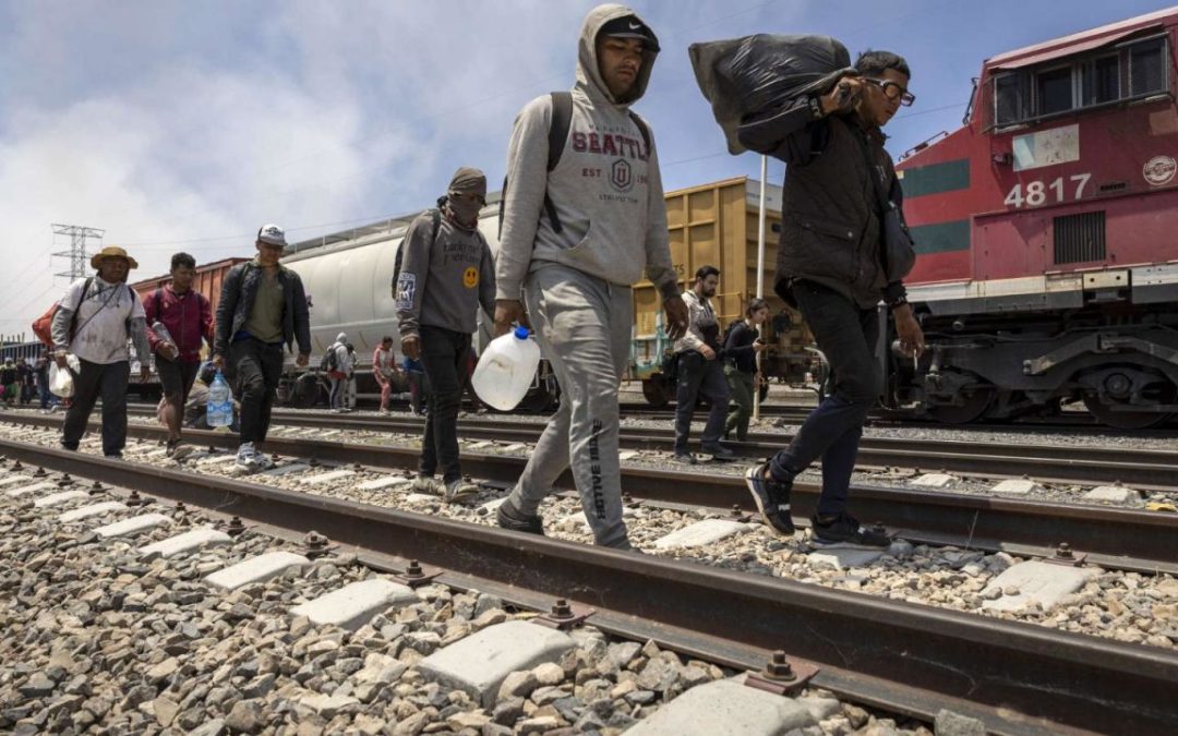 Prevén duplicar presupuesto a la COMAR en medio de crisis migratoria