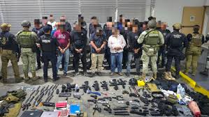 Liberan a integrantes del “ejército” de la luz del mundo en Michoacán