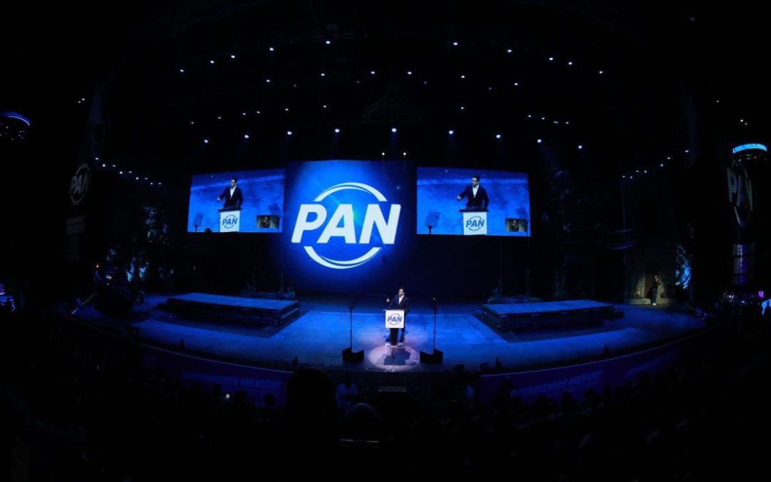 El PAN busca reinventarse y romper con el PRI, pero coquetea con la ultraderecha