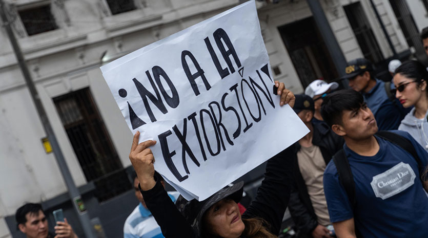 México registra su mayor número de víctimas de extorsión en una década