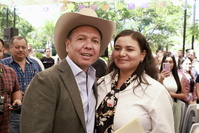 PABLO LEMUS SE CONSOLIDA COMO UNO DE LOS MEJORES GOBERNADORES DEL PAÍS