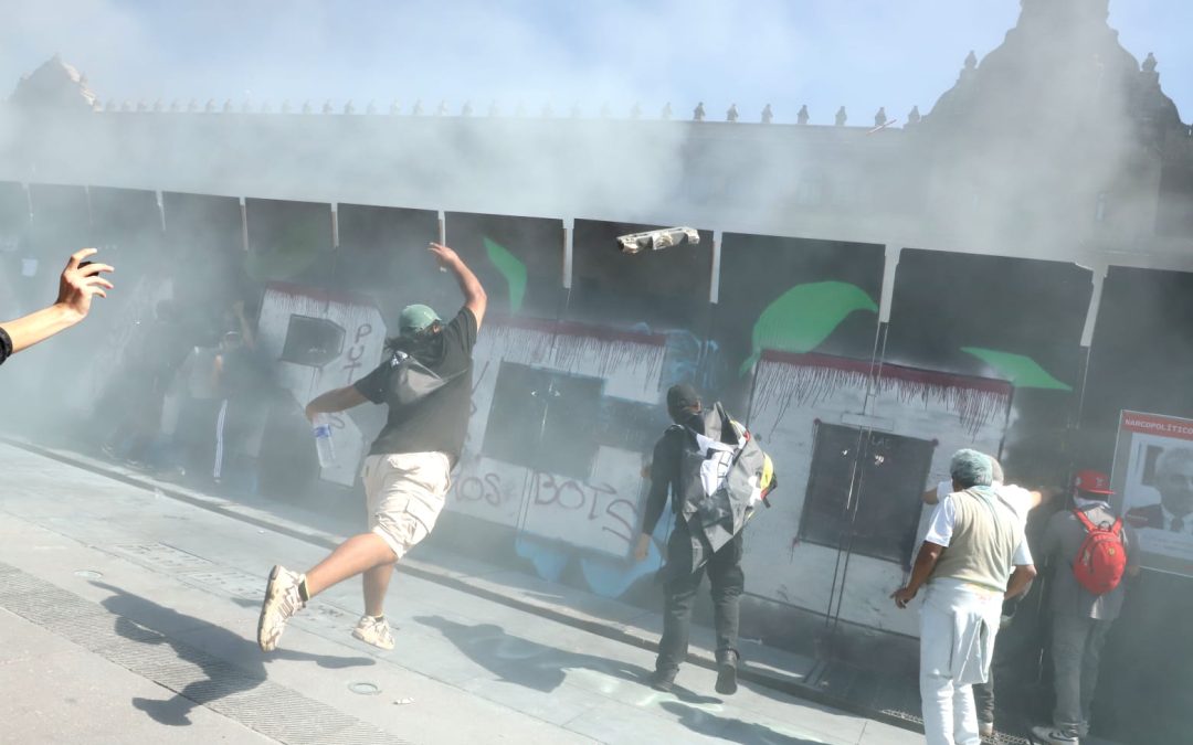 Sheinbaum pide investigar a grupos violentos que actuaron en la Marcha Z