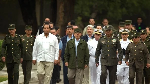 Cárdenas Batel y el inicio de la guerra: el gobernador que avaló la Operación Conjunta Michoacán