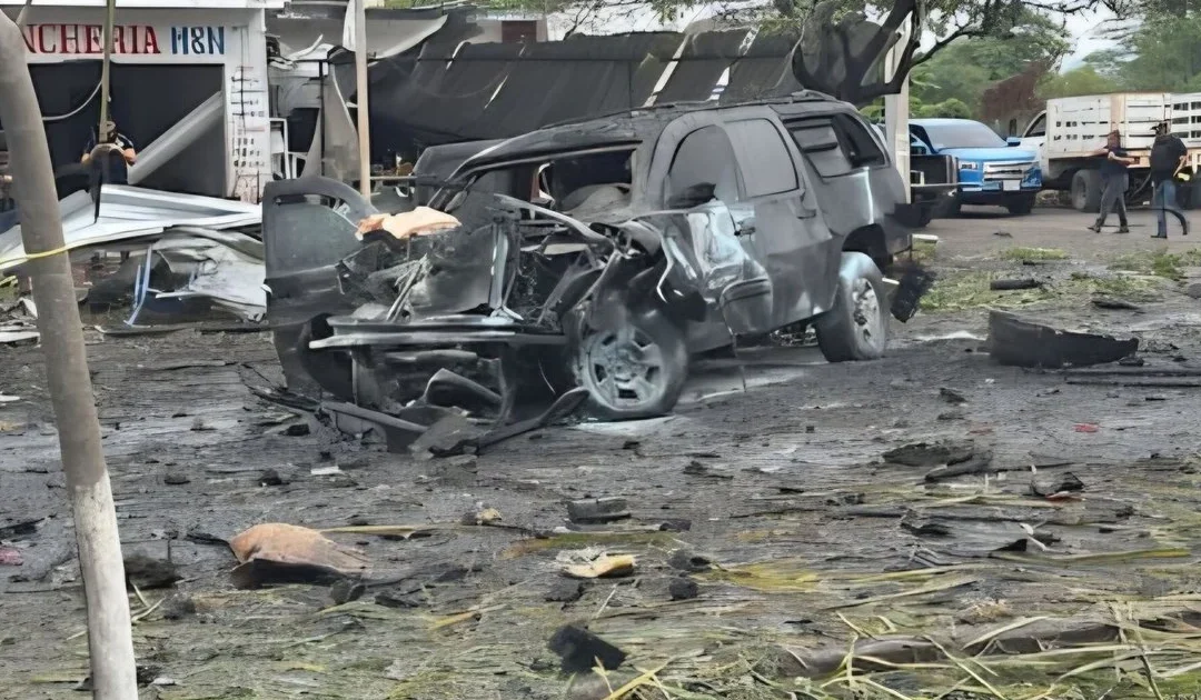 Estalla coche bomba en Michoacán; FGR abre investigación por posible ataque del crimen organizado