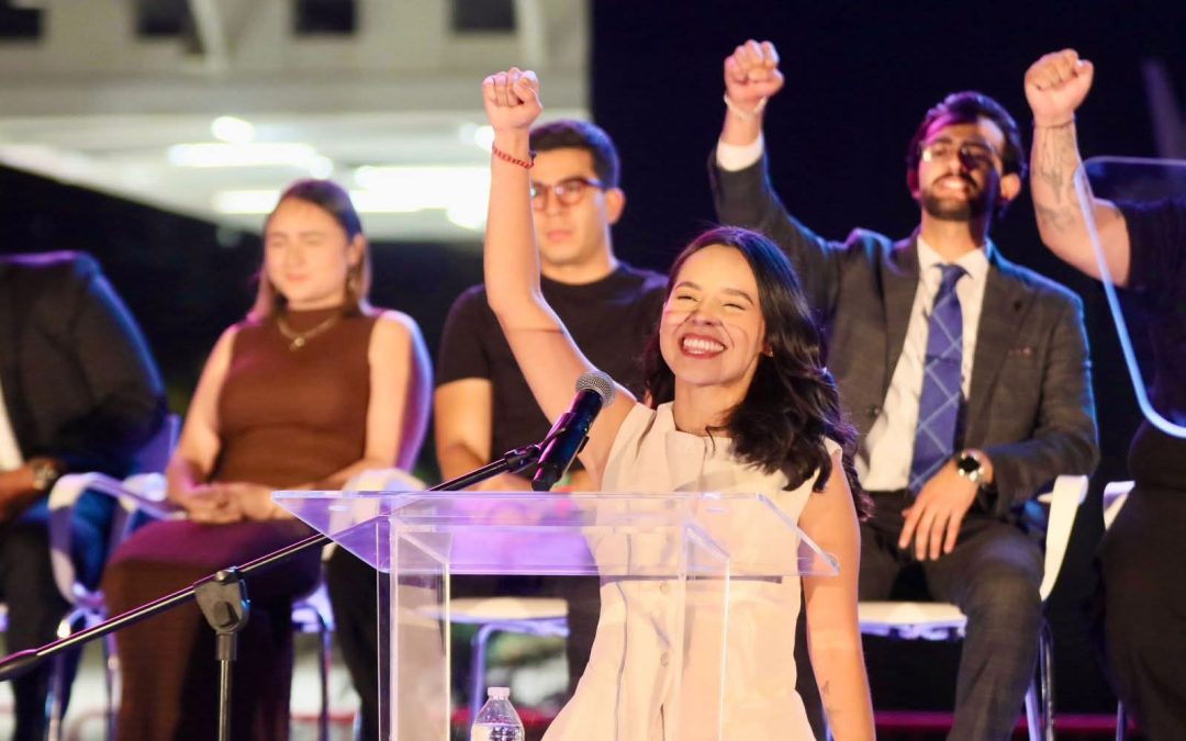 Estudiantes de la UdeG apodan a Fernanda Romero como “la nueva Kumamoto”.