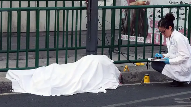 Siete estados concentran la mitad de homicidios; dominan entidades gobernadas por Morena