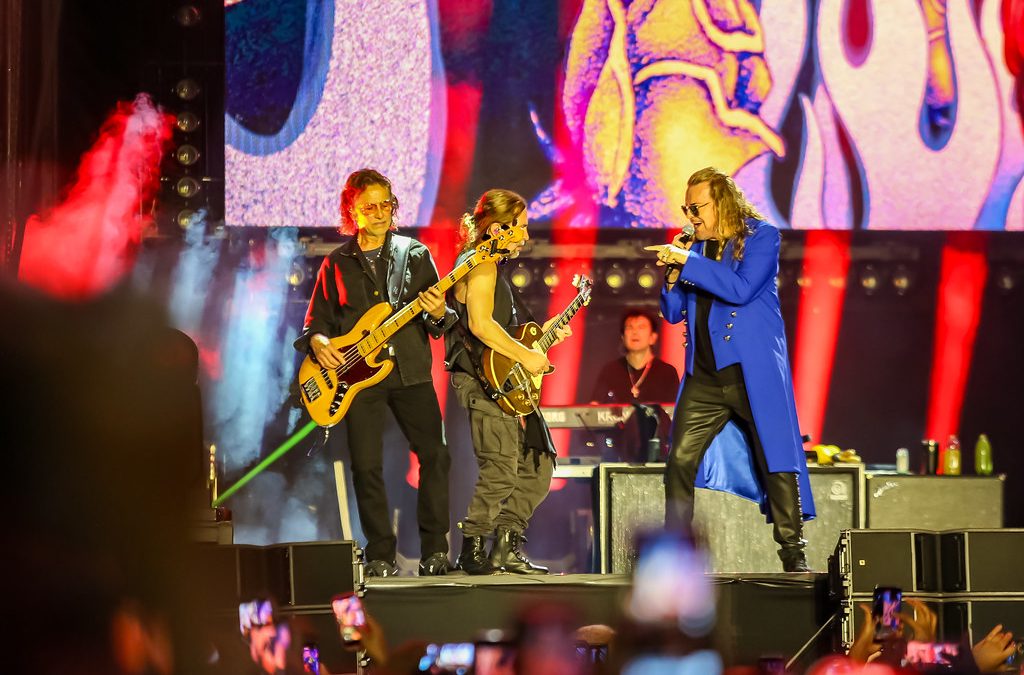 Maná convierte La Minerva en un estadio de emociones ante más de 170 mil personas